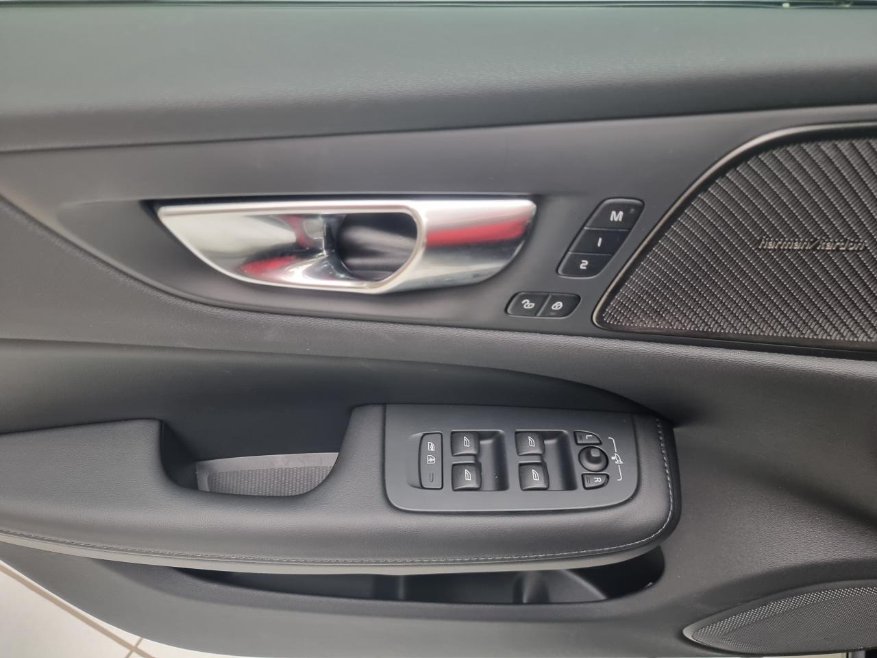 0679-0003068_p68 - VOLVO - V 60 - 2024 - photo 18