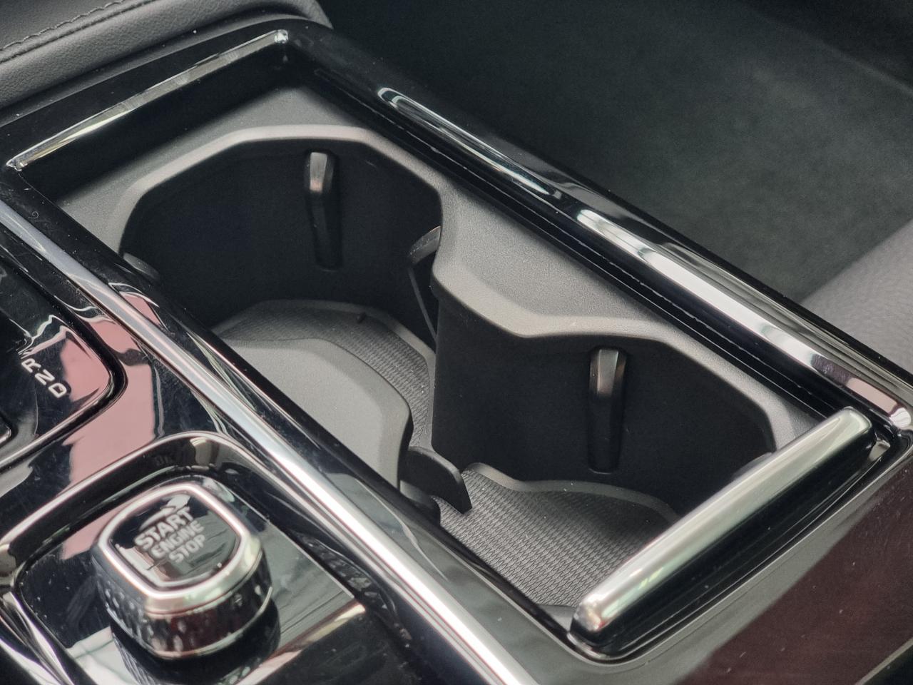 0679-0003068_p68 - VOLVO - V 60 - 2024 - photo 25