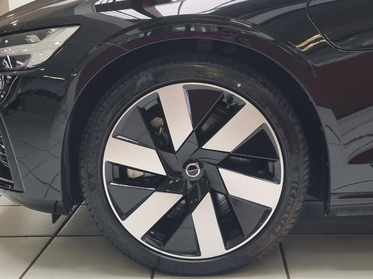 0679-0003068_p68 - VOLVO - V 60 - 2024 - photo 7