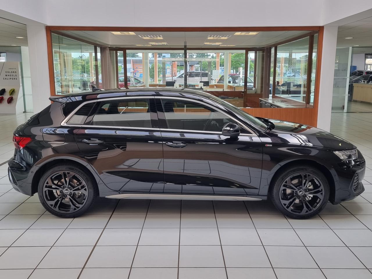 0679-0003074_p68 - AUDI - A3 - 2025 - photo 30