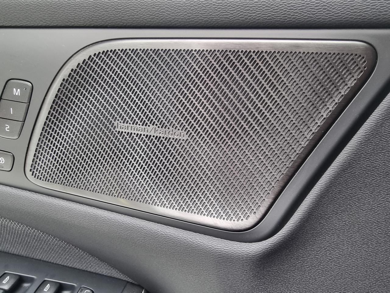 0679-0003130_p68 - VOLVO - V 60 - 2025 - photo 19