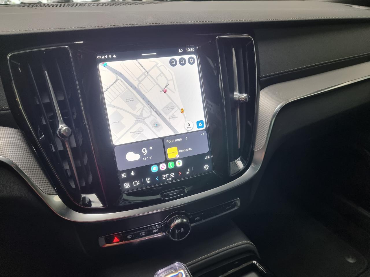 0679-0003130_p68 - VOLVO - V 60 - 2025 - photo 27