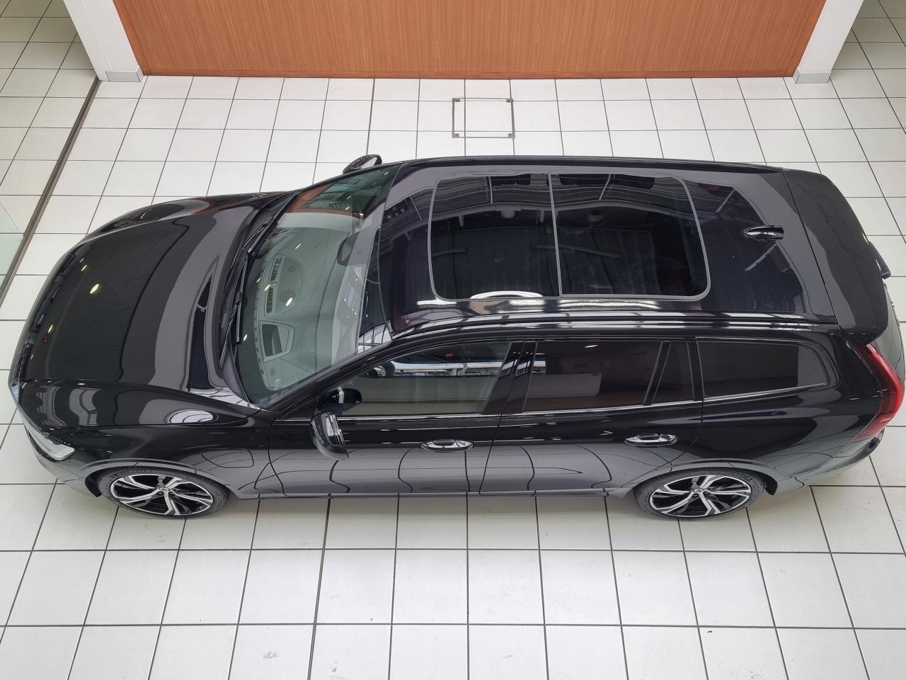 0679-0003130_p68 - VOLVO - V 60 - 2025 - photo 37