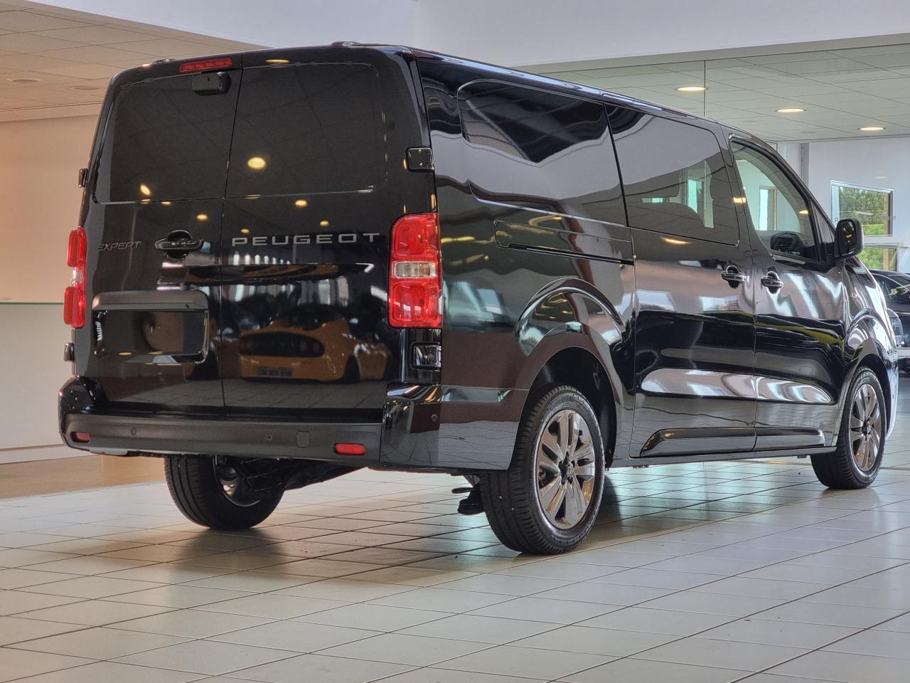 0679-0003138_p68 - PEUGEOT - EXPERT - 2025 - photo 2