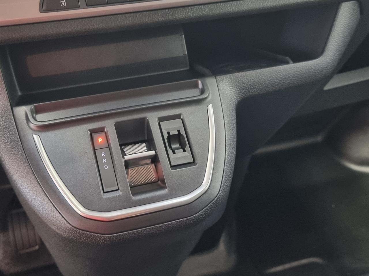 0679-0003140_p68 - PEUGEOT - EXPERT - 2025 - photo 18