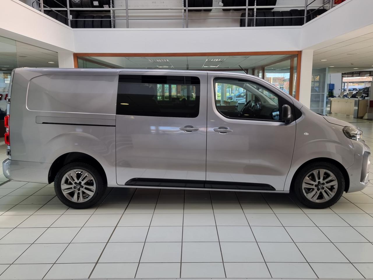 0679-0003140_p68 - PEUGEOT - EXPERT - 2025 - photo 29