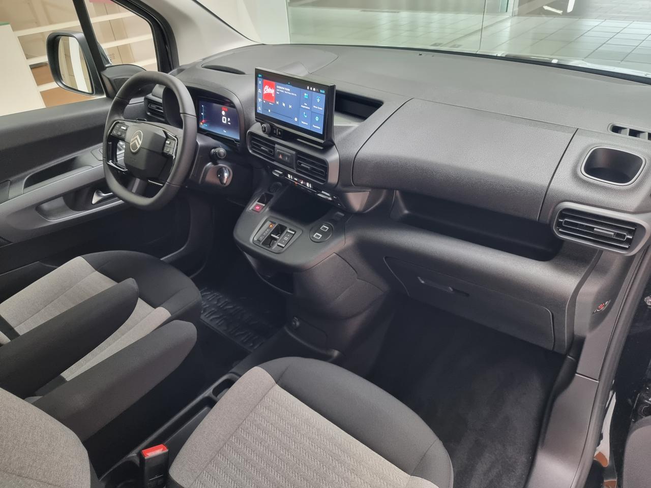 0679-0003143_p68 - CITROEN - BERLINGO - 2026 - photo 3