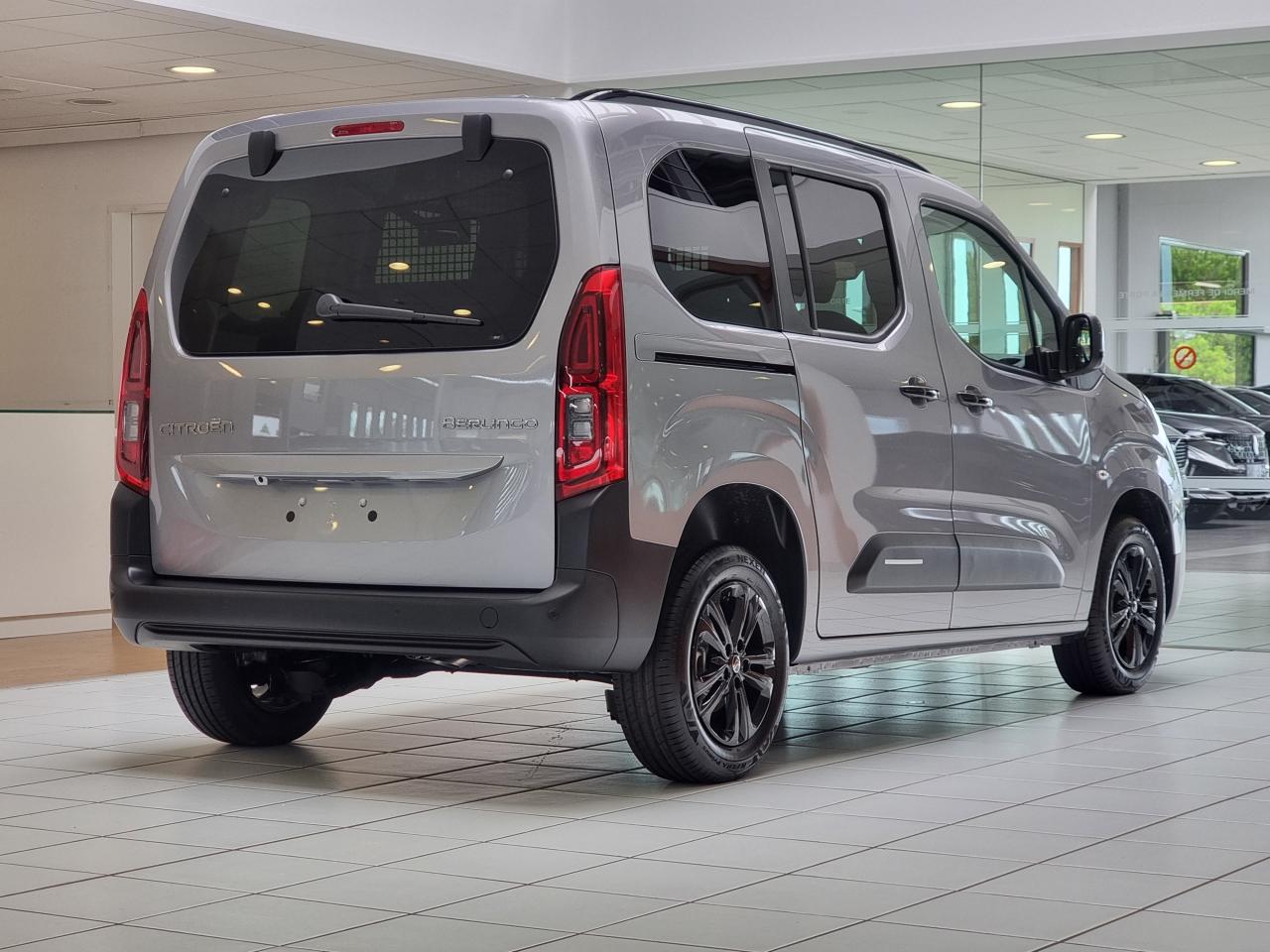 0679-0003162_p68 - CITROEN - BERLINGO - 2026 - photo 2