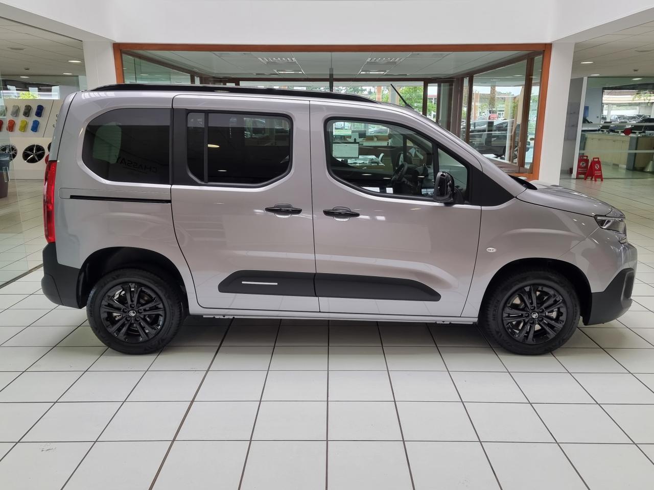 0679-0003162_p68 - CITROEN - BERLINGO - 2026 - photo 24