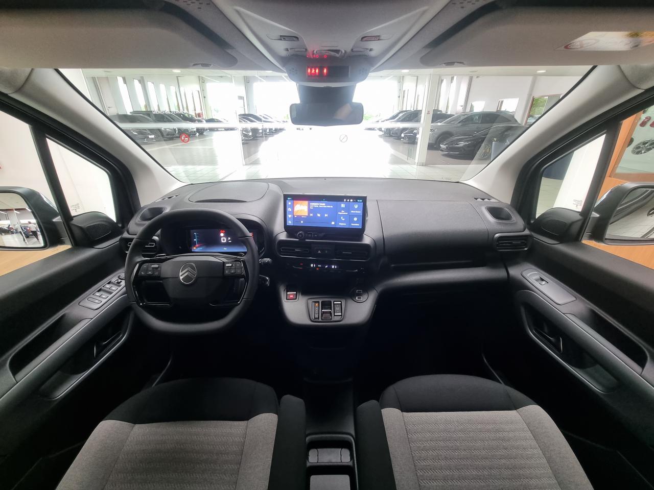 0679-0003163_p68 - CITROEN - BERLINGO - 2026 - photo 9