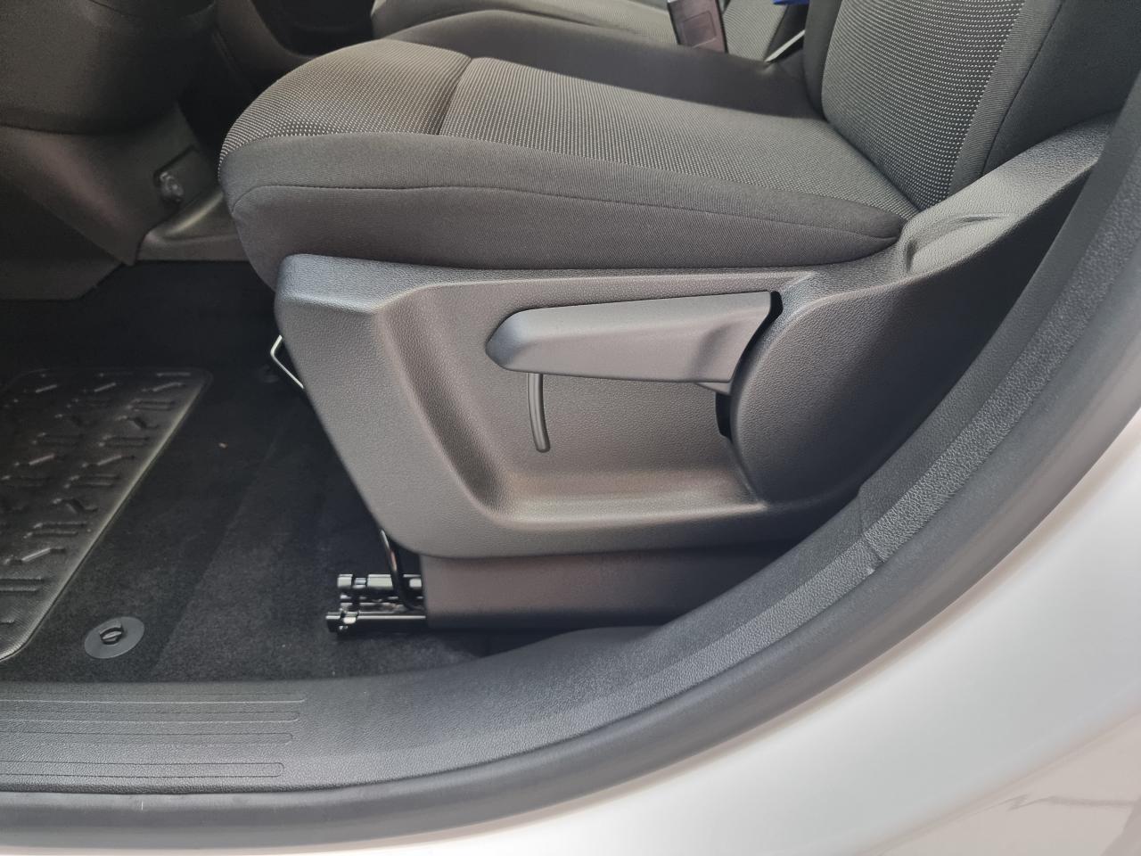 0679-0003177_p68 - PEUGEOT - PARTNER - 2025 - photo 16