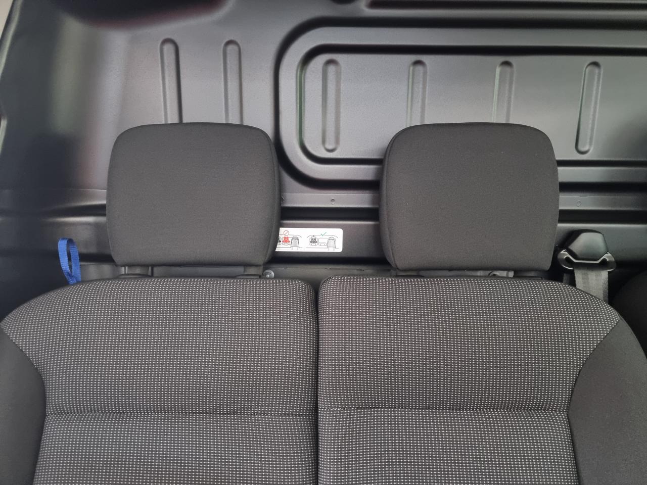 0679-0003177_p68 - PEUGEOT - PARTNER - 2025 - photo 15