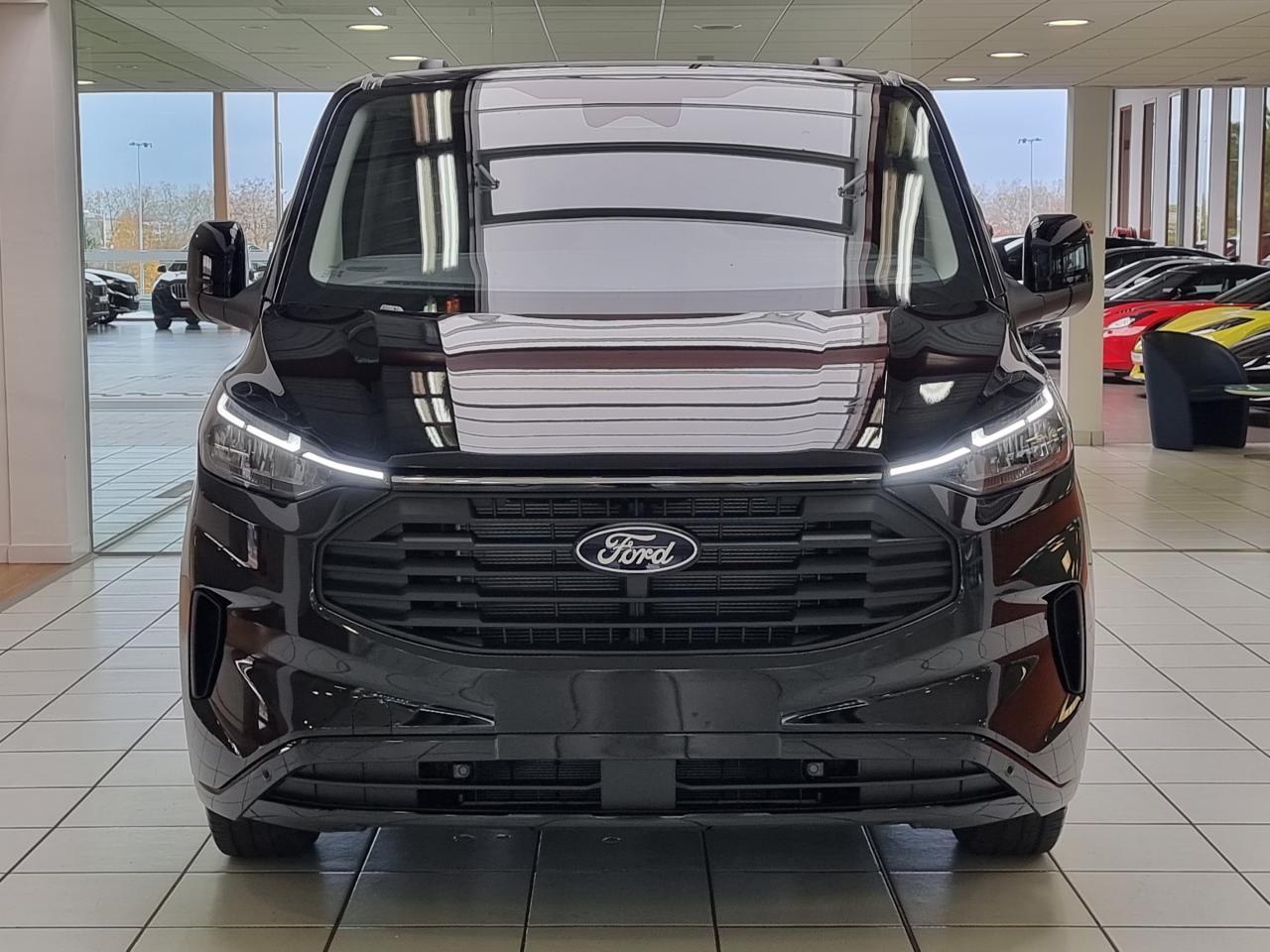 0679-0003189_p68 - FORD - TRANSIT - 2025 - photo 3