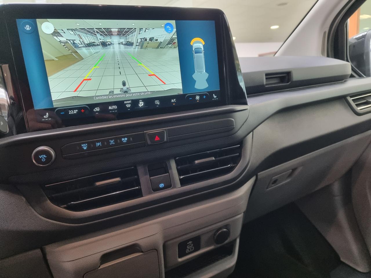 0679-0003189_p68 - FORD - TRANSIT - 2025 - photo 22