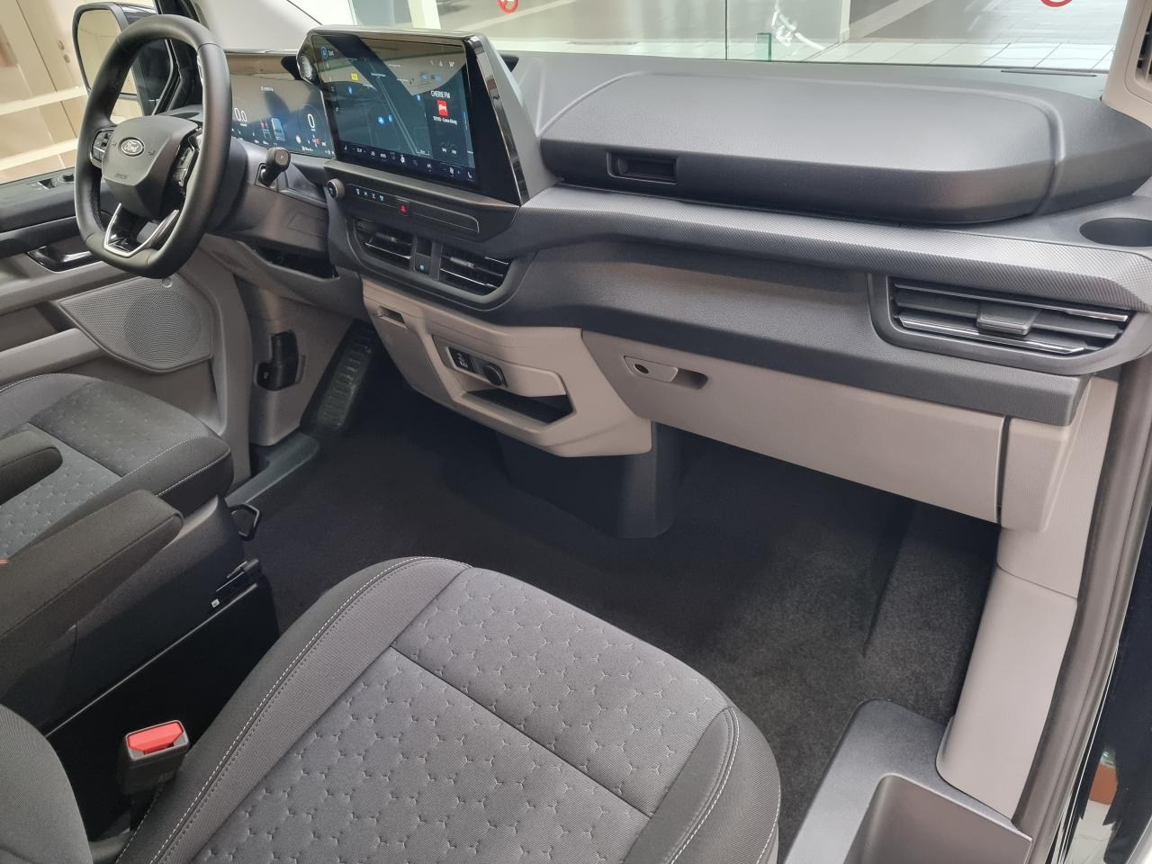 0679-0003189_p68 - FORD - TRANSIT - 2025 - photo 5