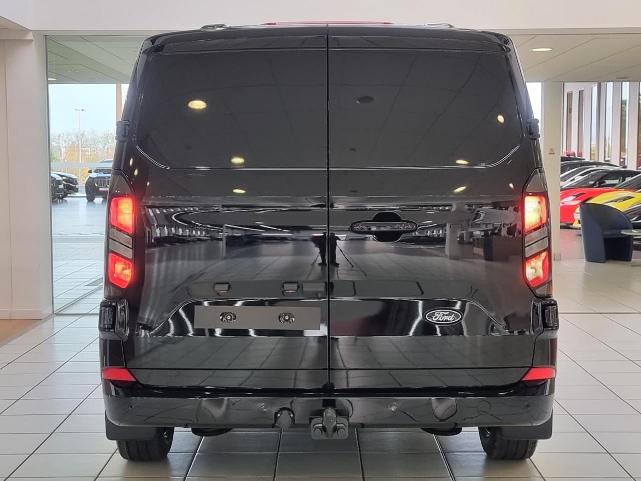 0679-0003189_p68 - FORD - TRANSIT - 2025 - photo 4