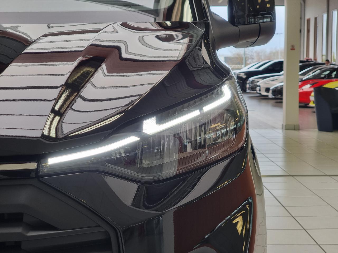 0679-0003189_p68 - FORD - TRANSIT - 2025 - photo 8