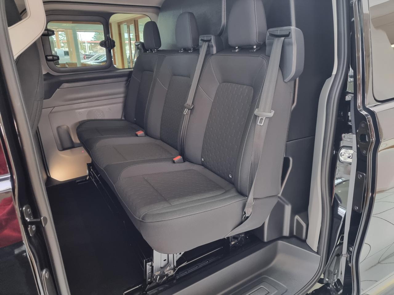 0679-0003189_p68 - FORD - TRANSIT - 2025 - photo 25