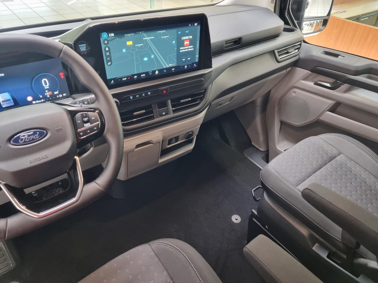 0679-0003189_p68 - FORD - TRANSIT - 2025 - photo 6