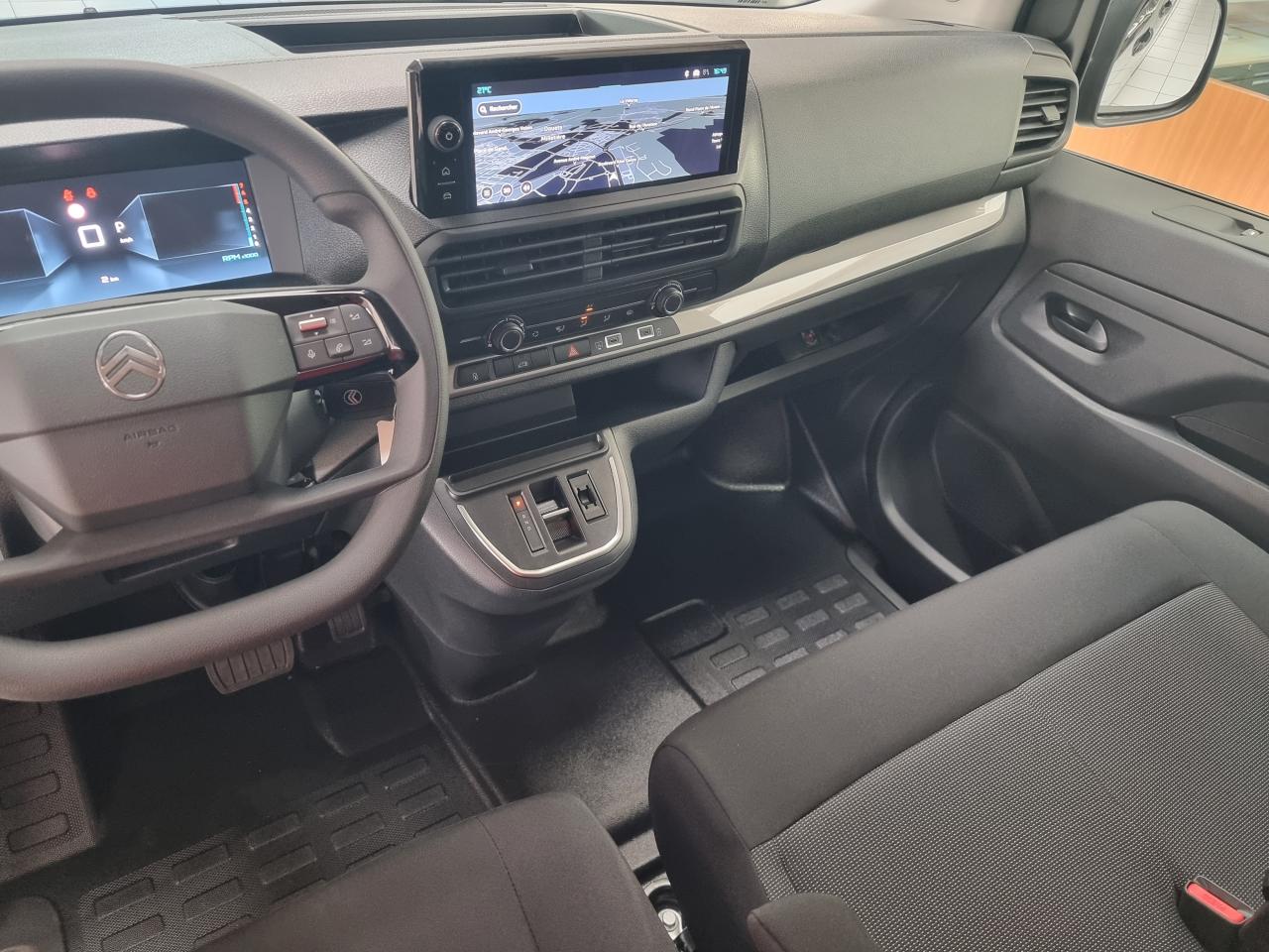 0679-0003193_p68 - CITROEN - JUMPY - 2025 - photo 6