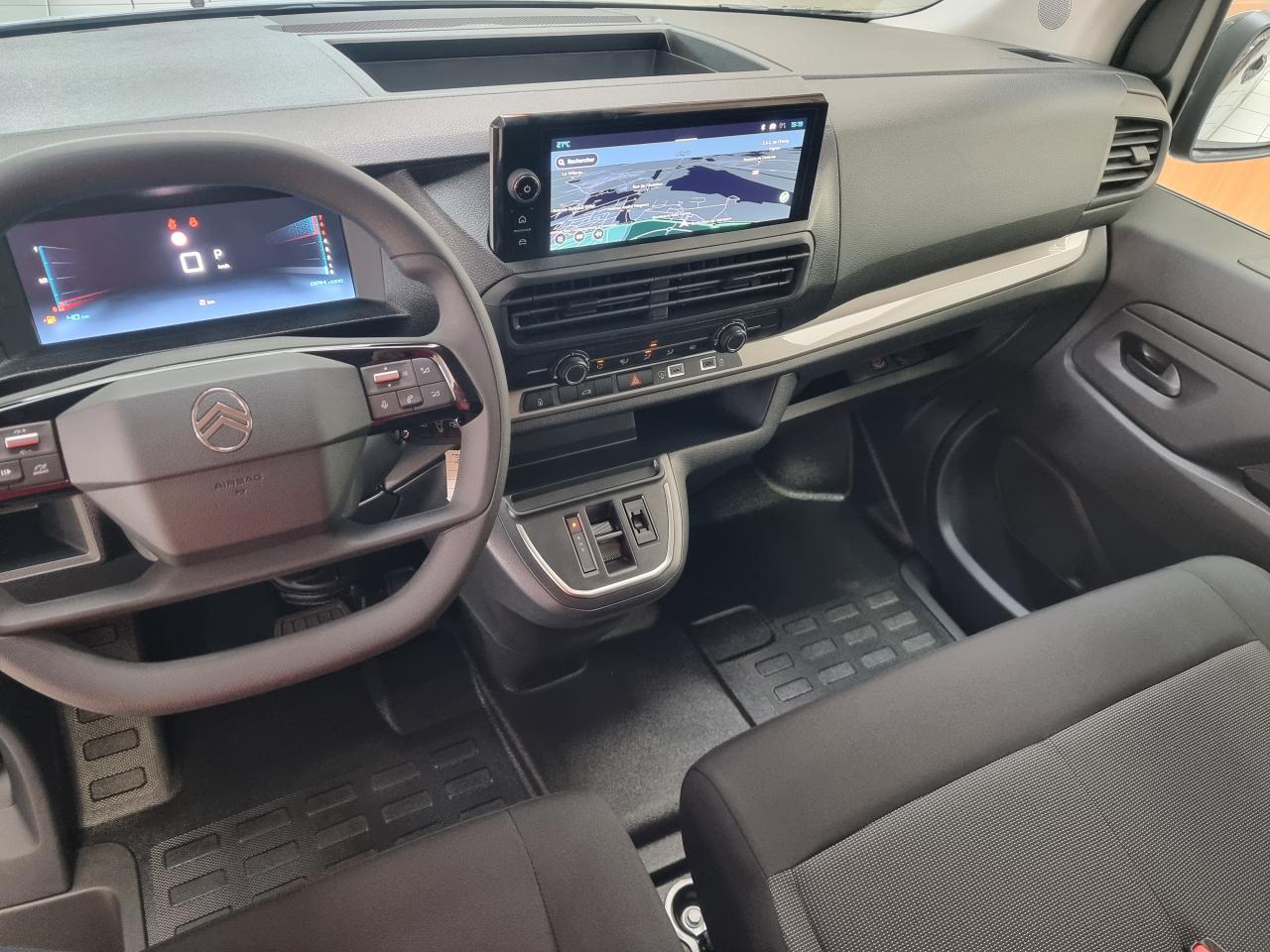 0679-0003194_p68 - CITROEN - JUMPY - 2025 - photo 6