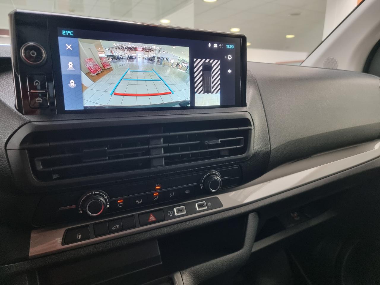 0679-0003194_p68 - CITROEN - JUMPY - 2025 - photo 21