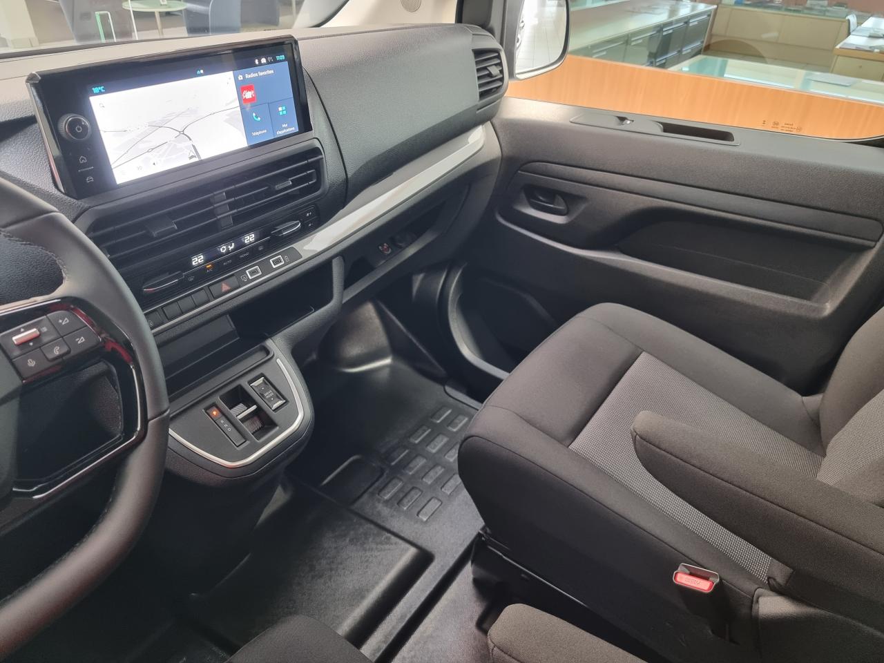 0679-0003212_p68 - CITROEN - JUMPY - 2026 - photo 4