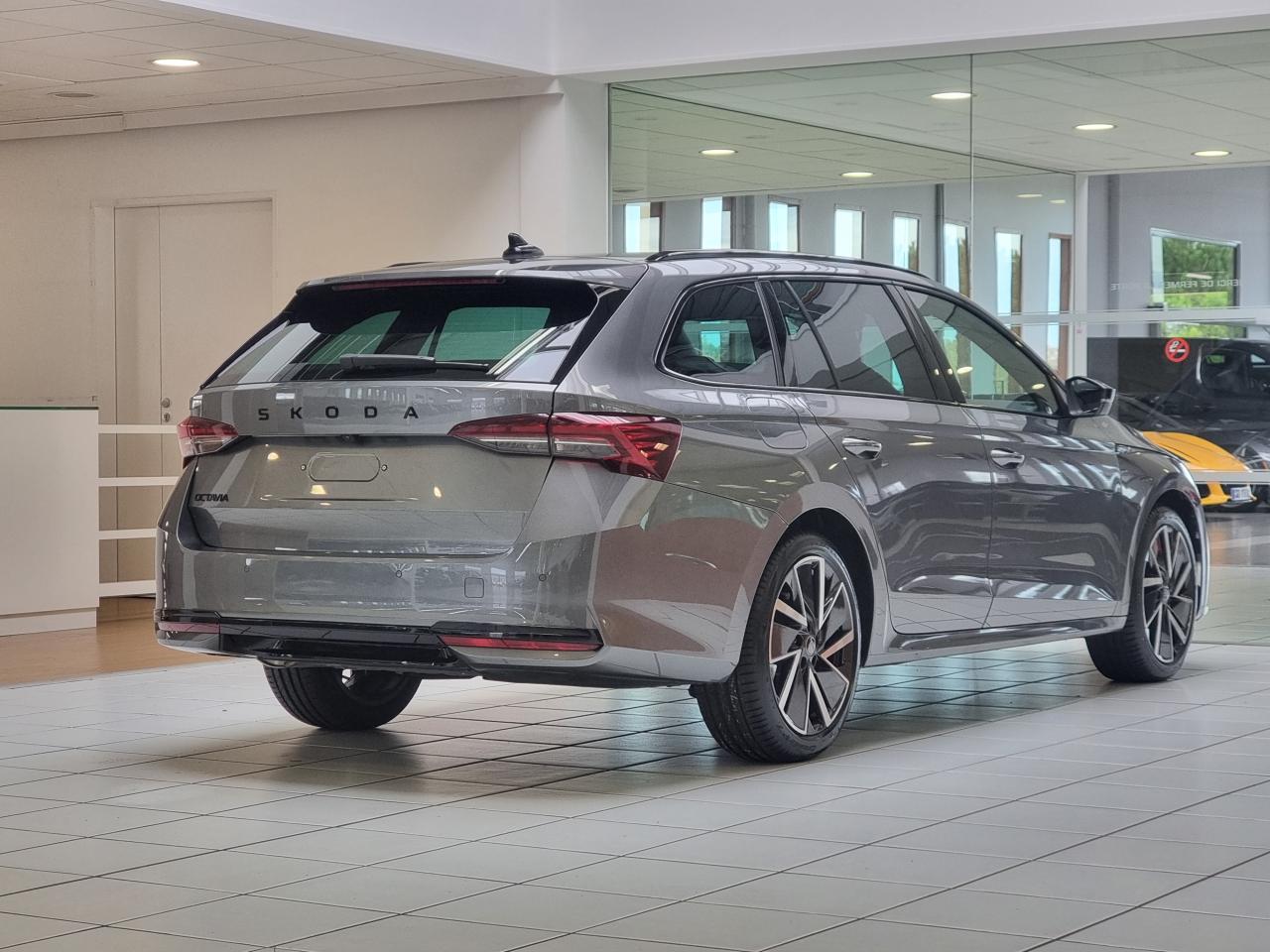 0679-0003220_p68 - SKODA - OCTAVIA - 2025 - photo 2