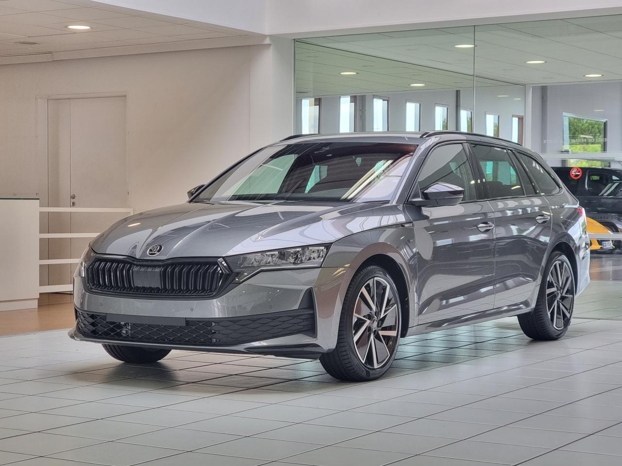 0679-0003220_p68 - SKODA - OCTAVIA - 2025 - photo 1