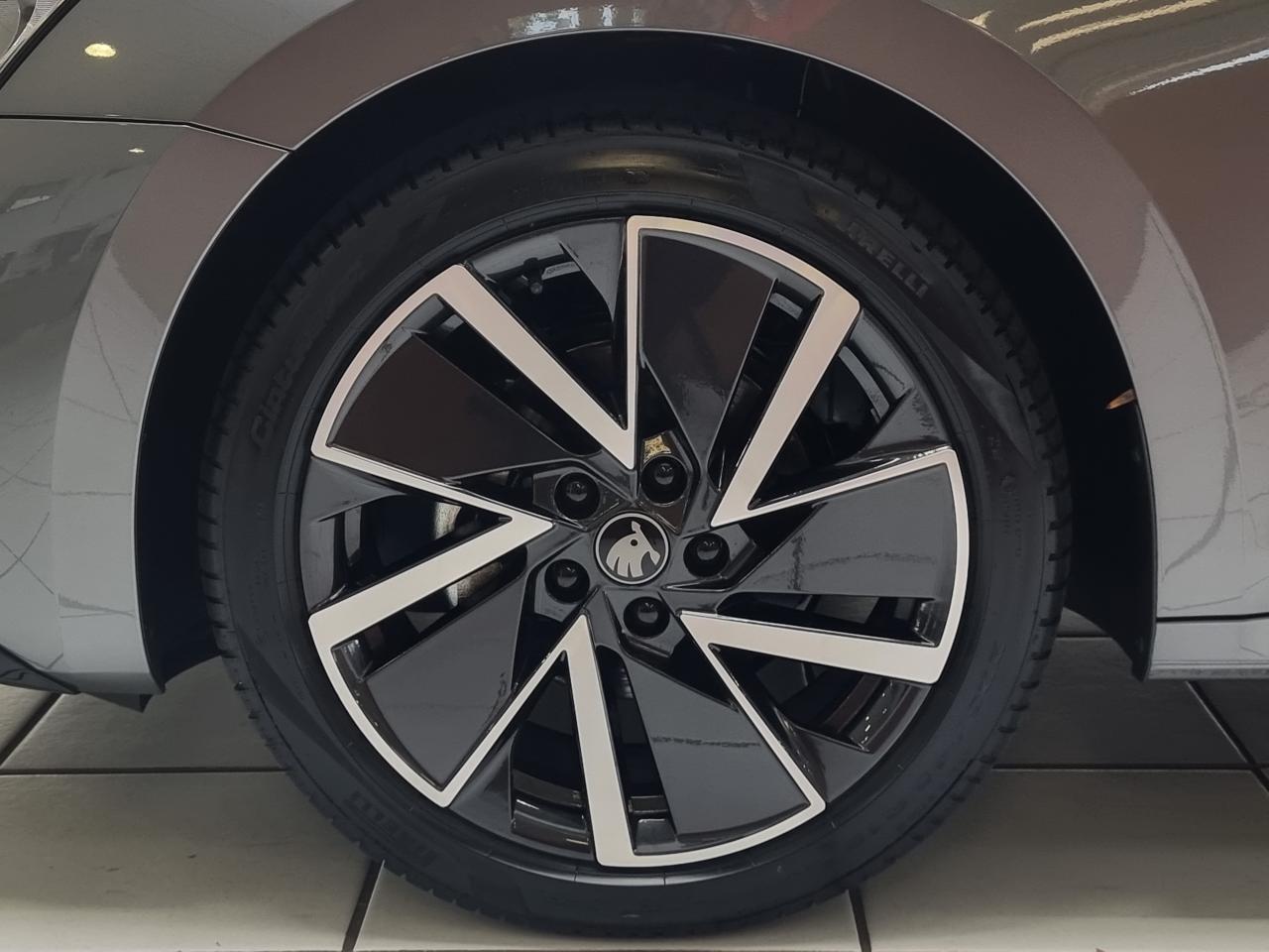 0679-0003220_p68 - SKODA - OCTAVIA - 2025 - photo 7