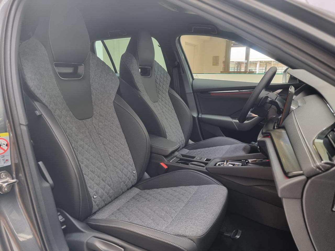 0679-0003220_p68 - SKODA - OCTAVIA - 2025 - photo 12