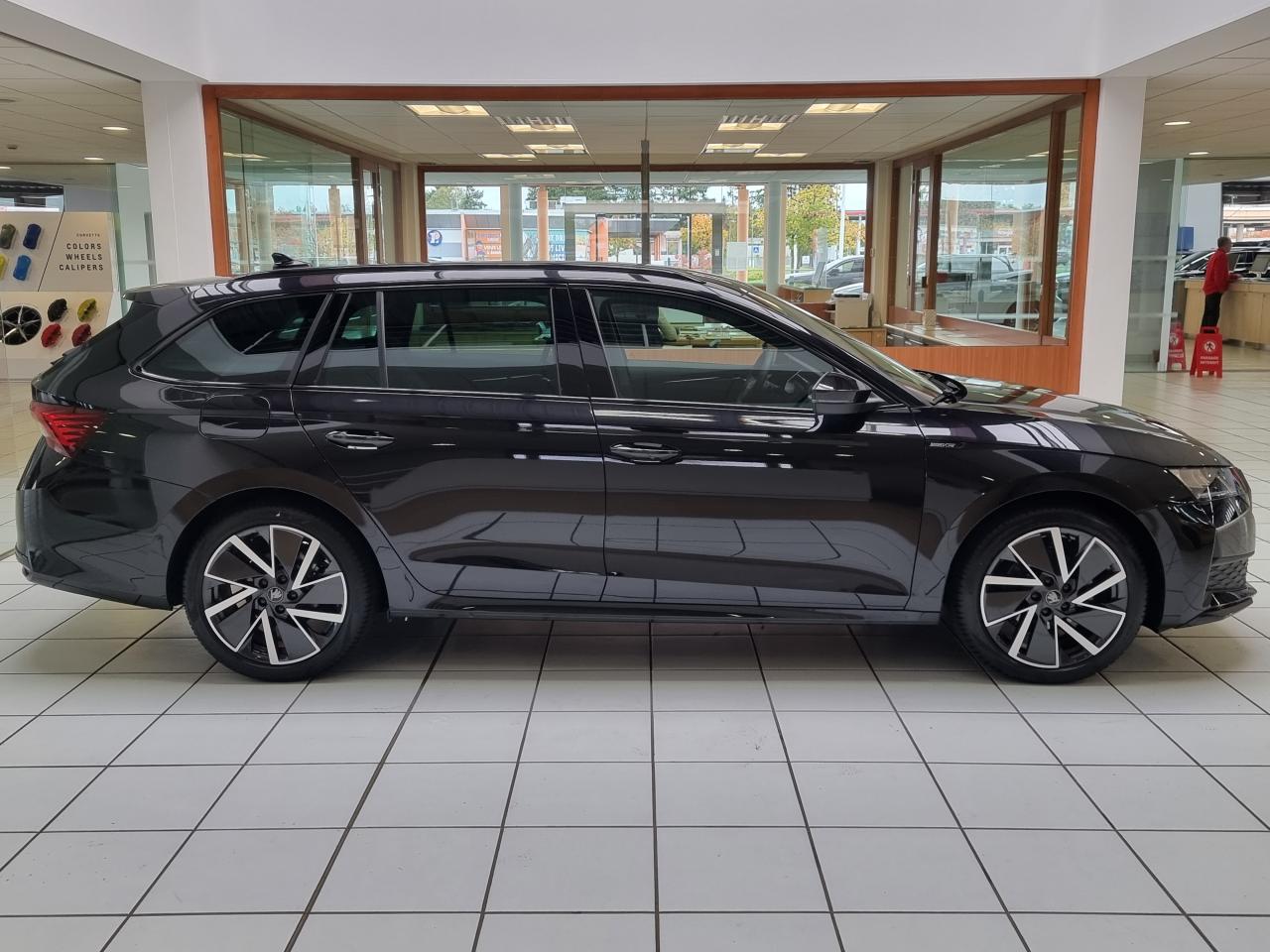 0679-0003222_p68 - SKODA - OCTAVIA - 2025 - photo 33