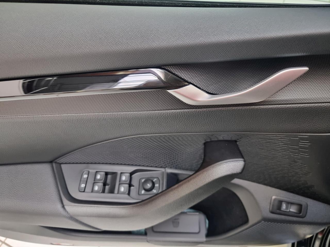 0679-0003222_p68 - SKODA - OCTAVIA - 2025 - photo 18