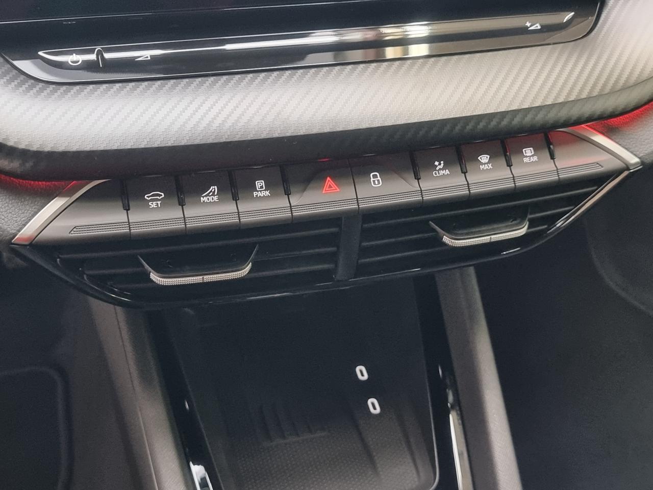 0679-0003222_p68 - SKODA - OCTAVIA - 2025 - photo 23