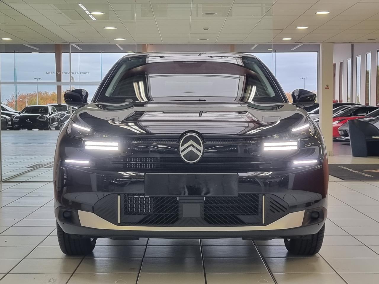 0679-0003235_p68 - CITROEN - C4 - 2025 - photo 3