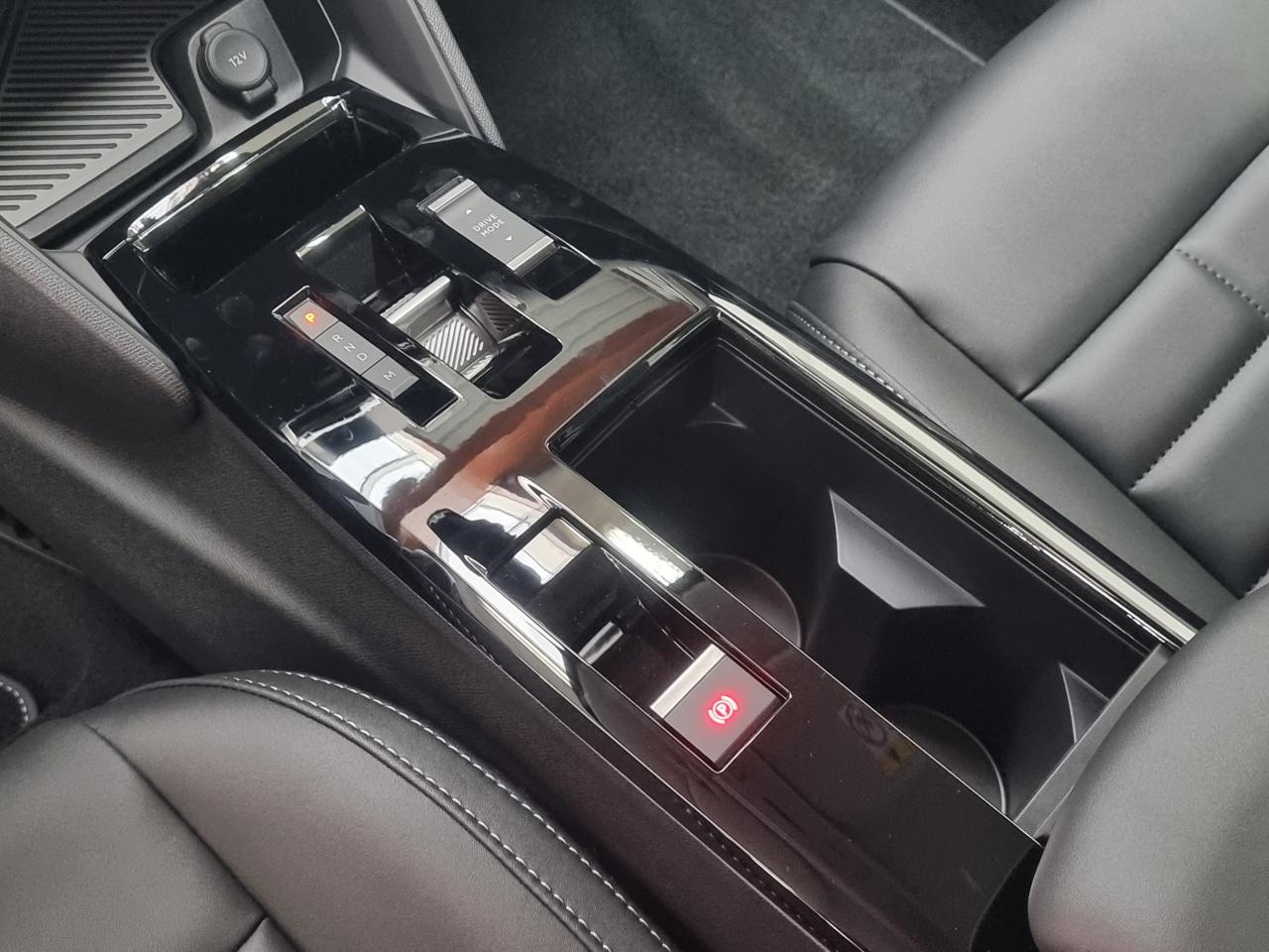 0679-0003235_p68 - CITROEN - C4 - 2025 - photo 20