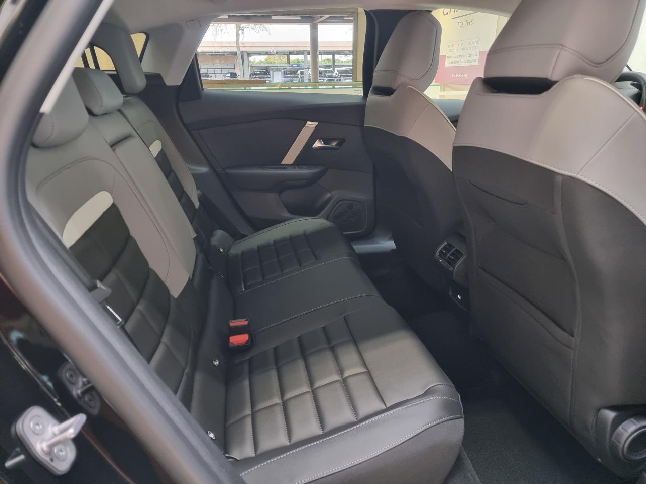 0679-0003235_p68 - CITROEN - C4 - 2025 - photo 26