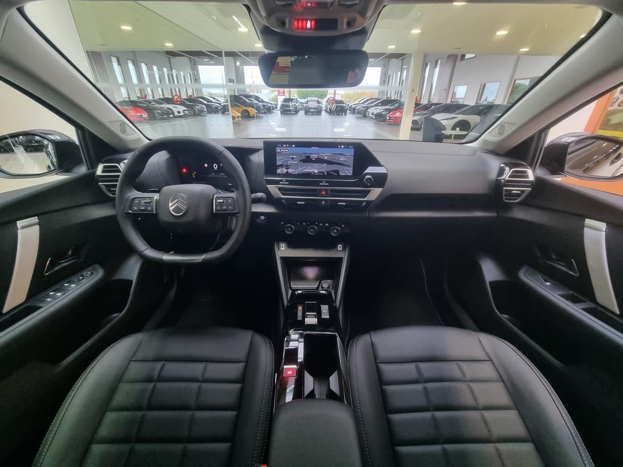 0679-0003235_p68 - CITROEN - C4 - 2025 - photo 11