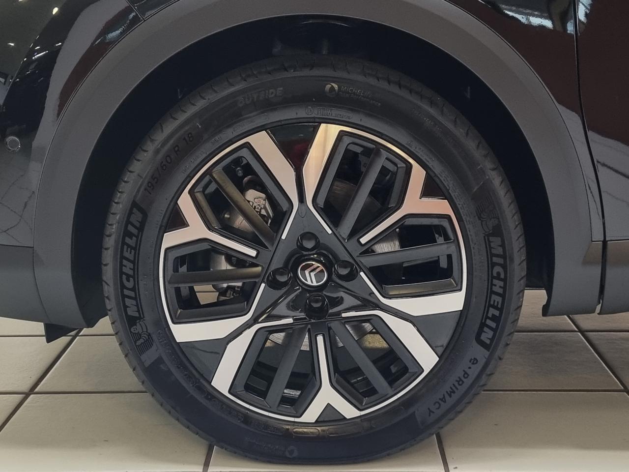 0679-0003235_p68 - CITROEN - C4 - 2025 - photo 7