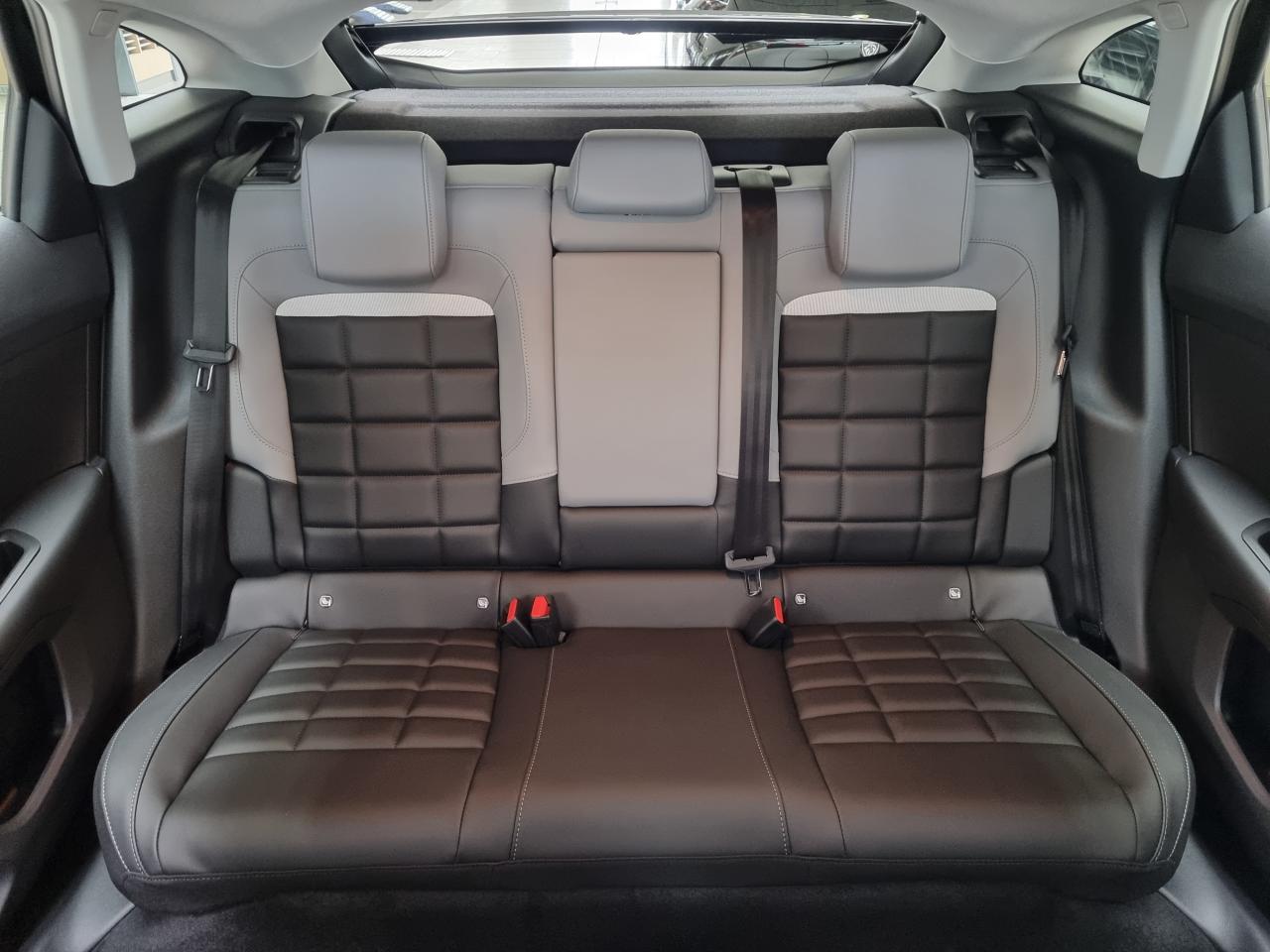 0679-0003235_p68 - CITROEN - C4 - 2025 - photo 13