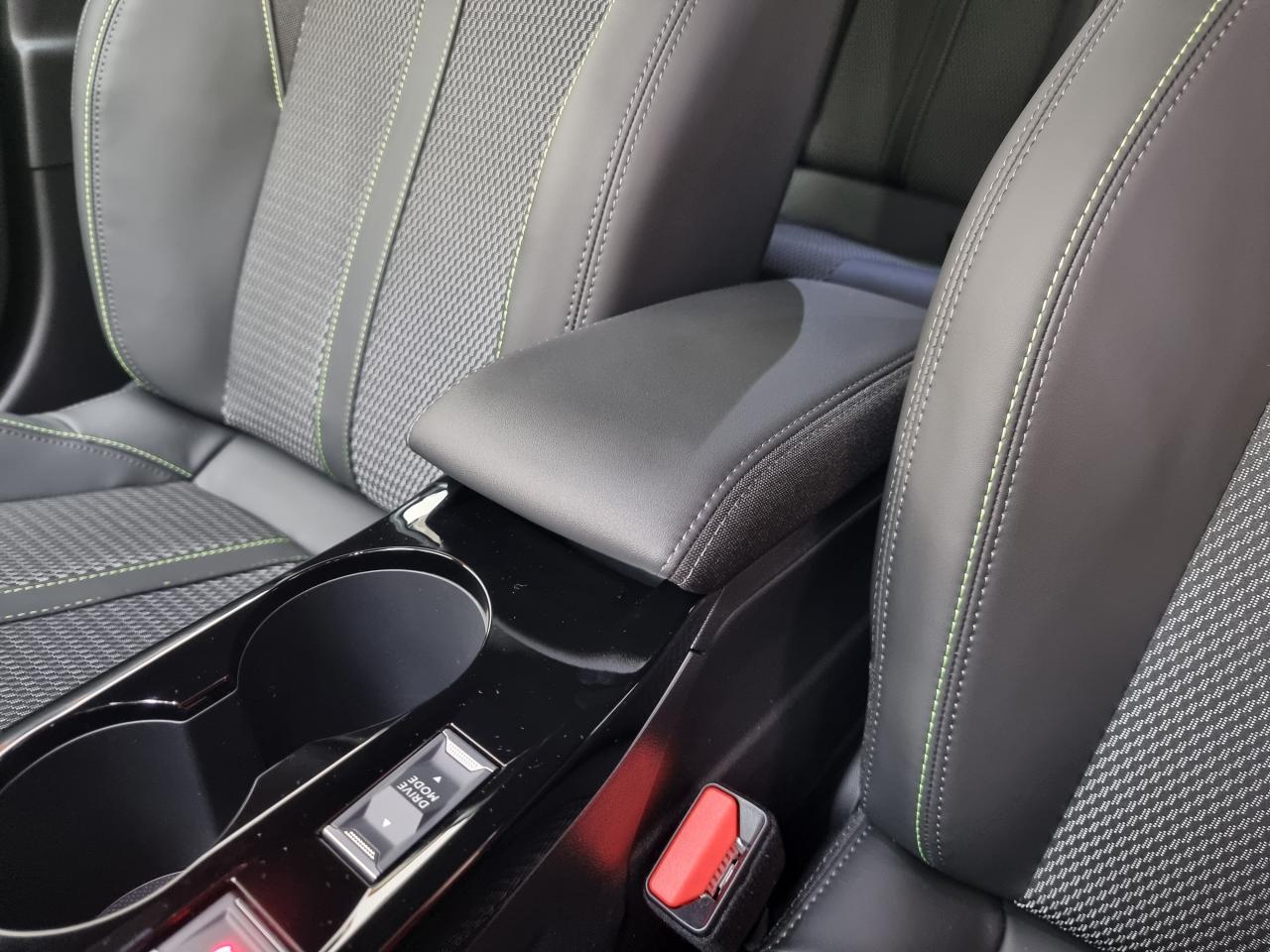 0679-0003239_p68 - PEUGEOT - 2008 - 2025 - photo 17