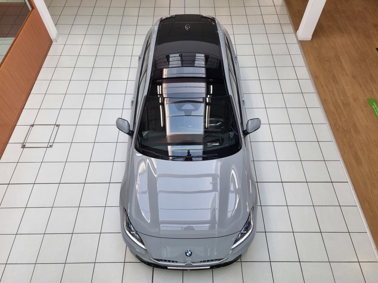 0679-0003262_p68 - BMW - SERIE 1 - 2025 - photo 27