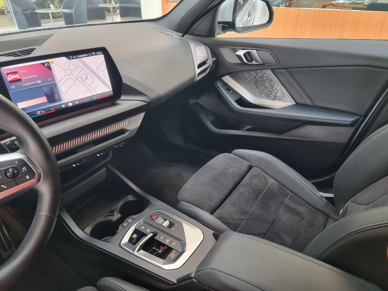 0679-0003262_p68 - BMW - SERIE 1 - 2025 - photo 4