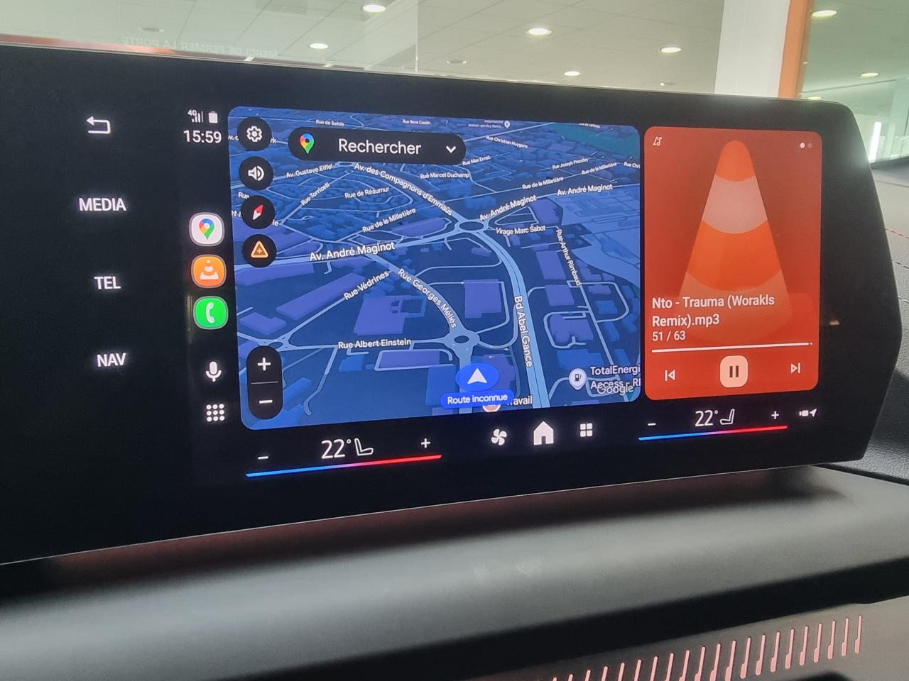 0679-0003262_p68 - BMW - SERIE 1 - 2025 - photo 20