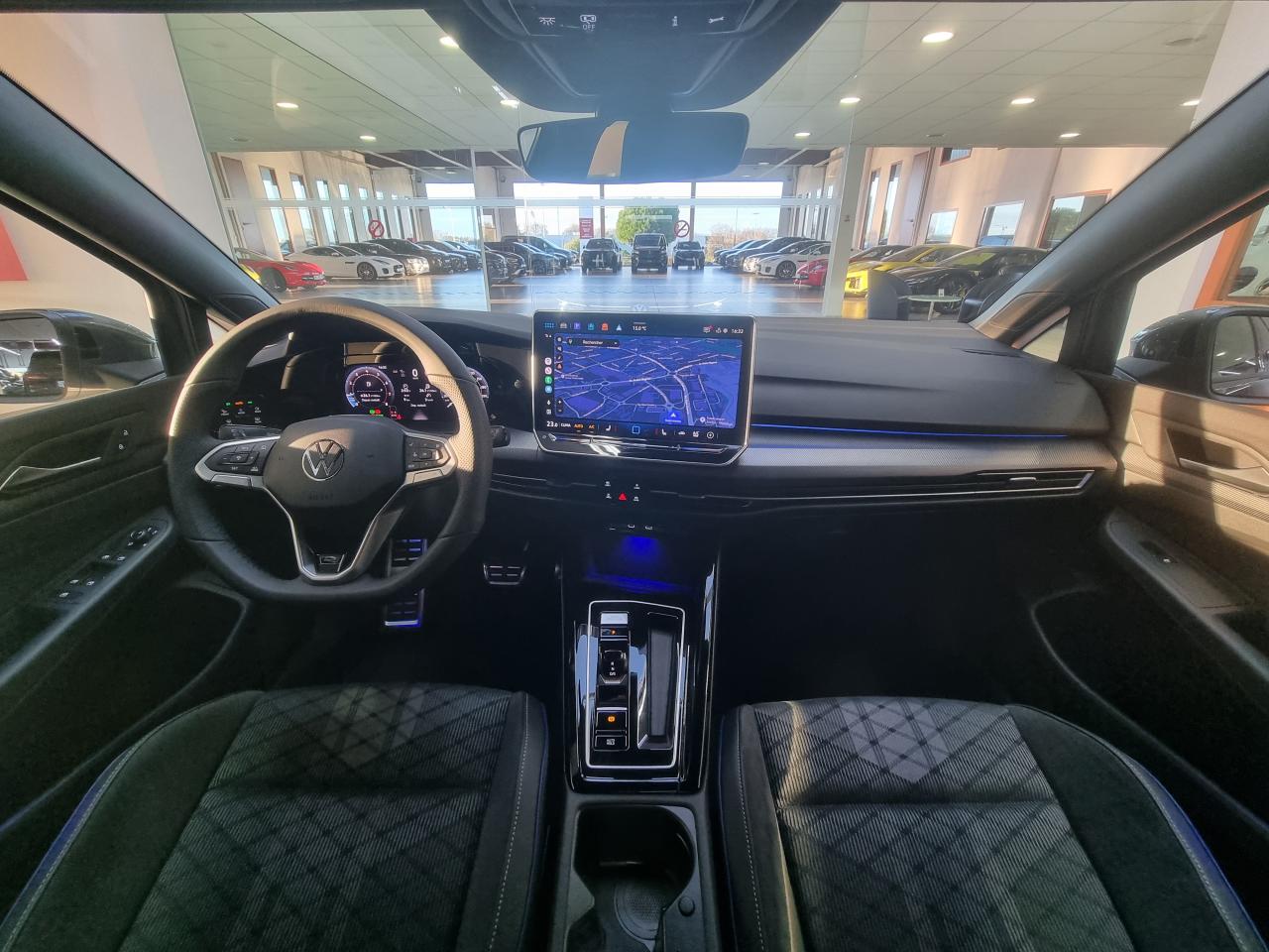 0679-0003269_p68 - VOLKSWAGEN - GOLF - 2026 - photo 11