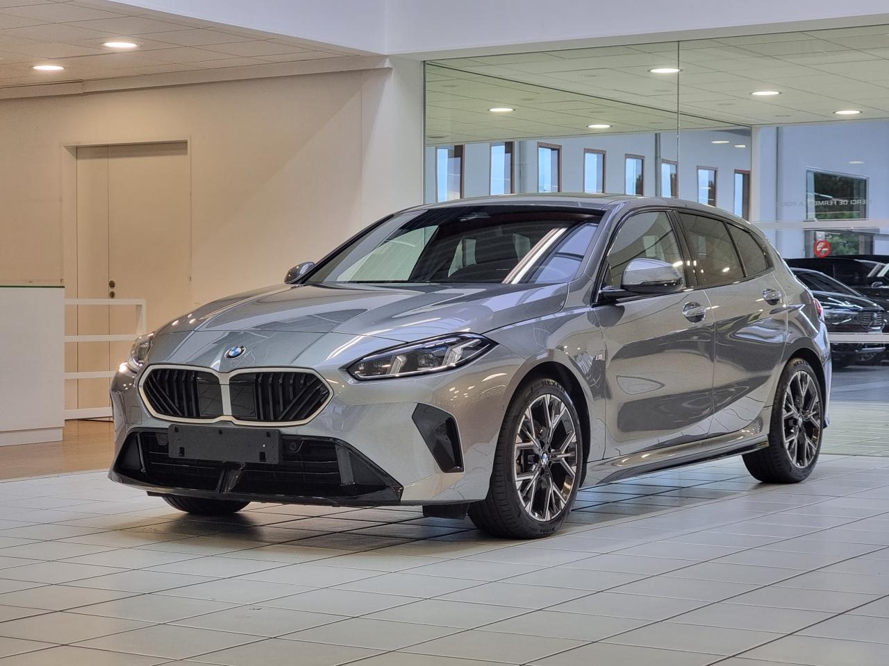 0679-0003282_p68 - BMW - SERIE 1 - 2025 - photo 1