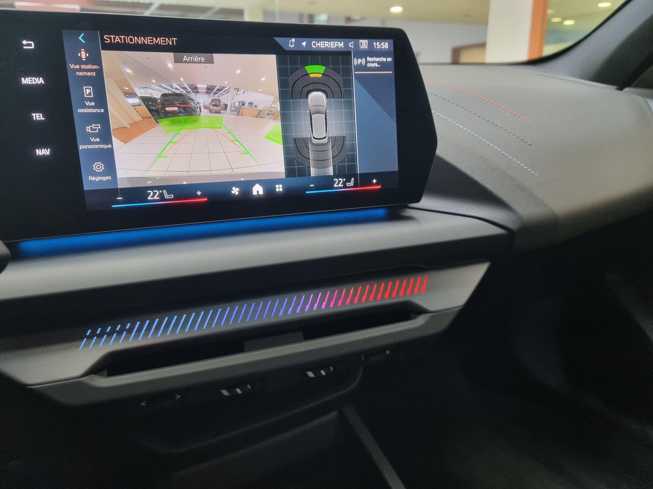 0679-0003282_p68 - BMW - SERIE 1 - 2025 - photo 22