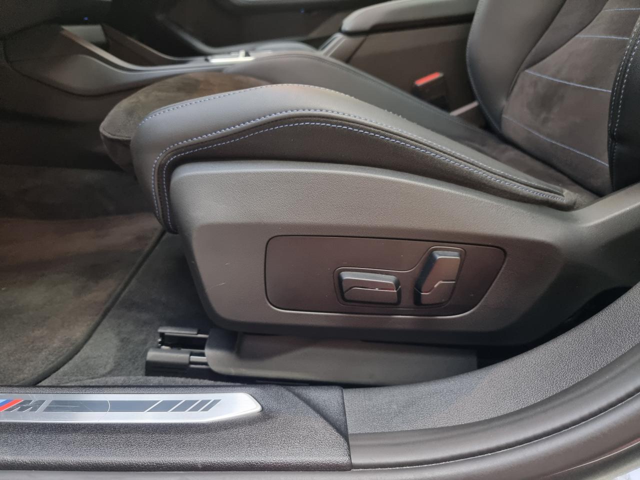 0679-0003283_p68 - BMW - SERIE 1 - 2025 - photo 16