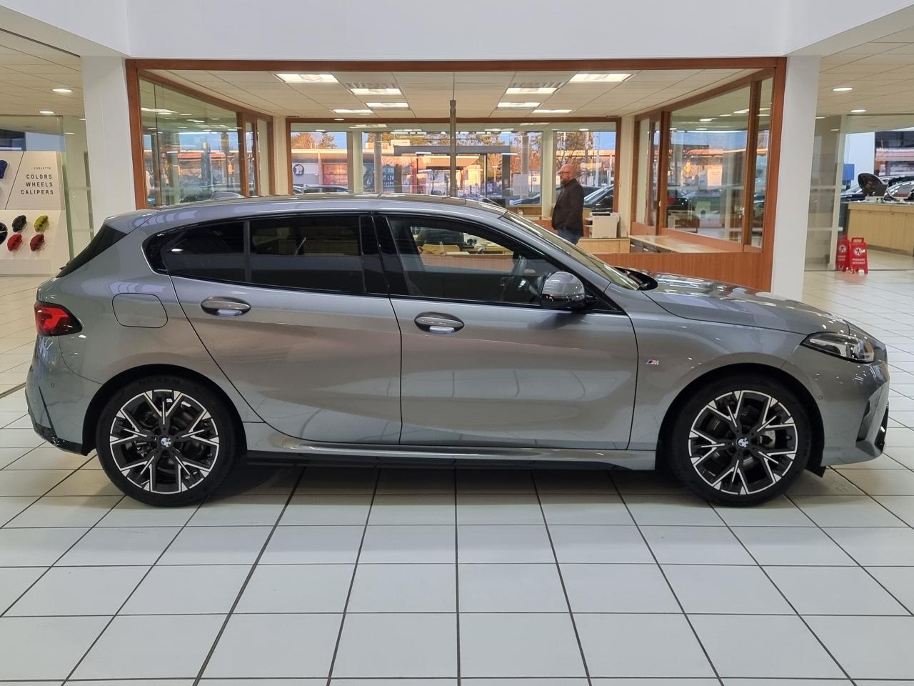 0679-0003283_p68 - BMW - SERIE 1 - 2025 - photo 31