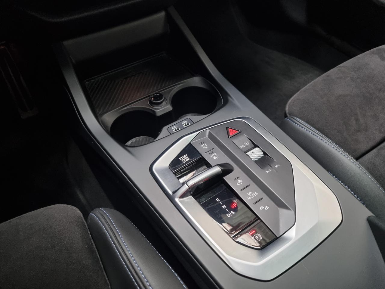 0679-0003284_p68 - BMW - SERIE 1 - 2025 - photo 16